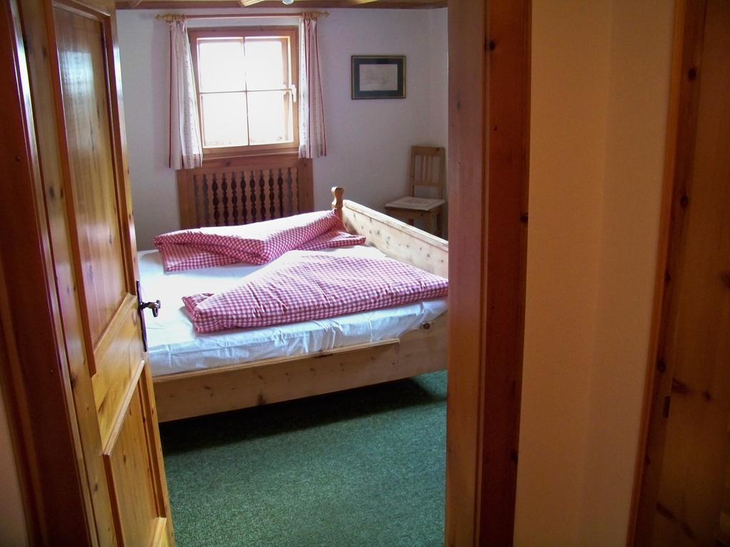 Gaestehaus Bichl Umhausen Chambre photo