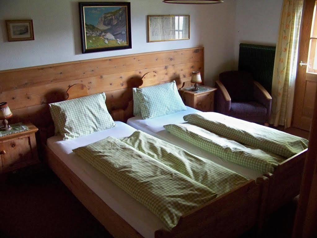 Gaestehaus Bichl Umhausen Extérieur photo