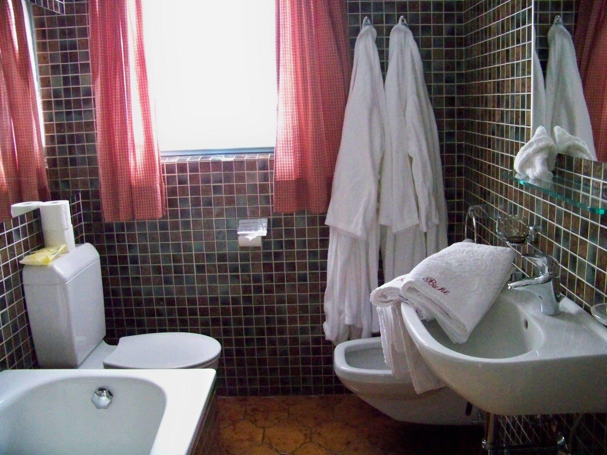 Gaestehaus Bichl Umhausen Extérieur photo